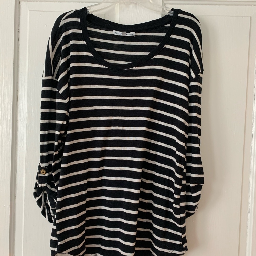 Hilliard & Hanson black and white 3/4 sleeve top